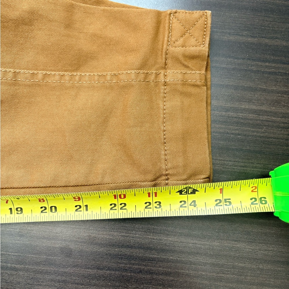 Banana Republic Tan Cargo Pants for women - Picture 5 of 5